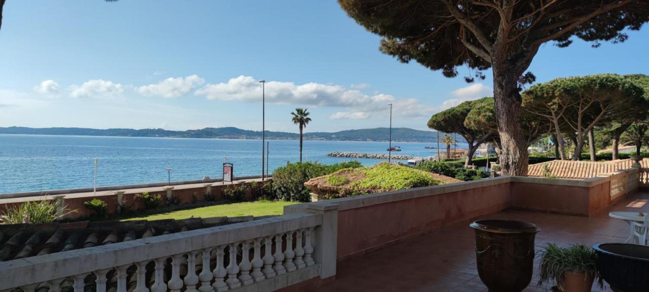 Hotel Martinengo Sainte-Maxime Bagian luar foto
