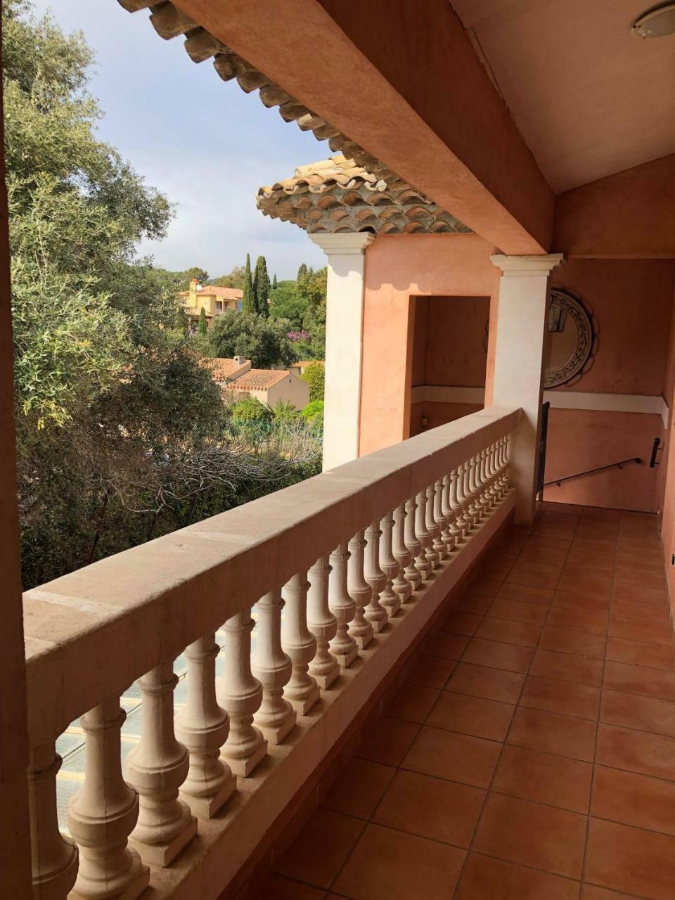 Hotel Martinengo Sainte-Maxime Bagian luar foto